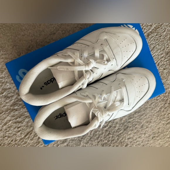 Adidas white Rivalry Low - Picture 5 of 6